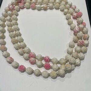 Long vintage Floral Beaded Necklace